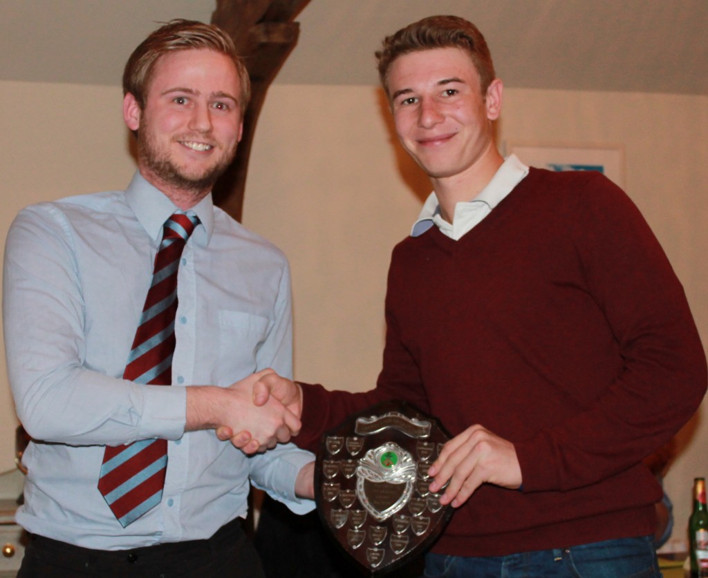 Alex Levinson receives 3rd XI player of the year from captain Nathan Taylor